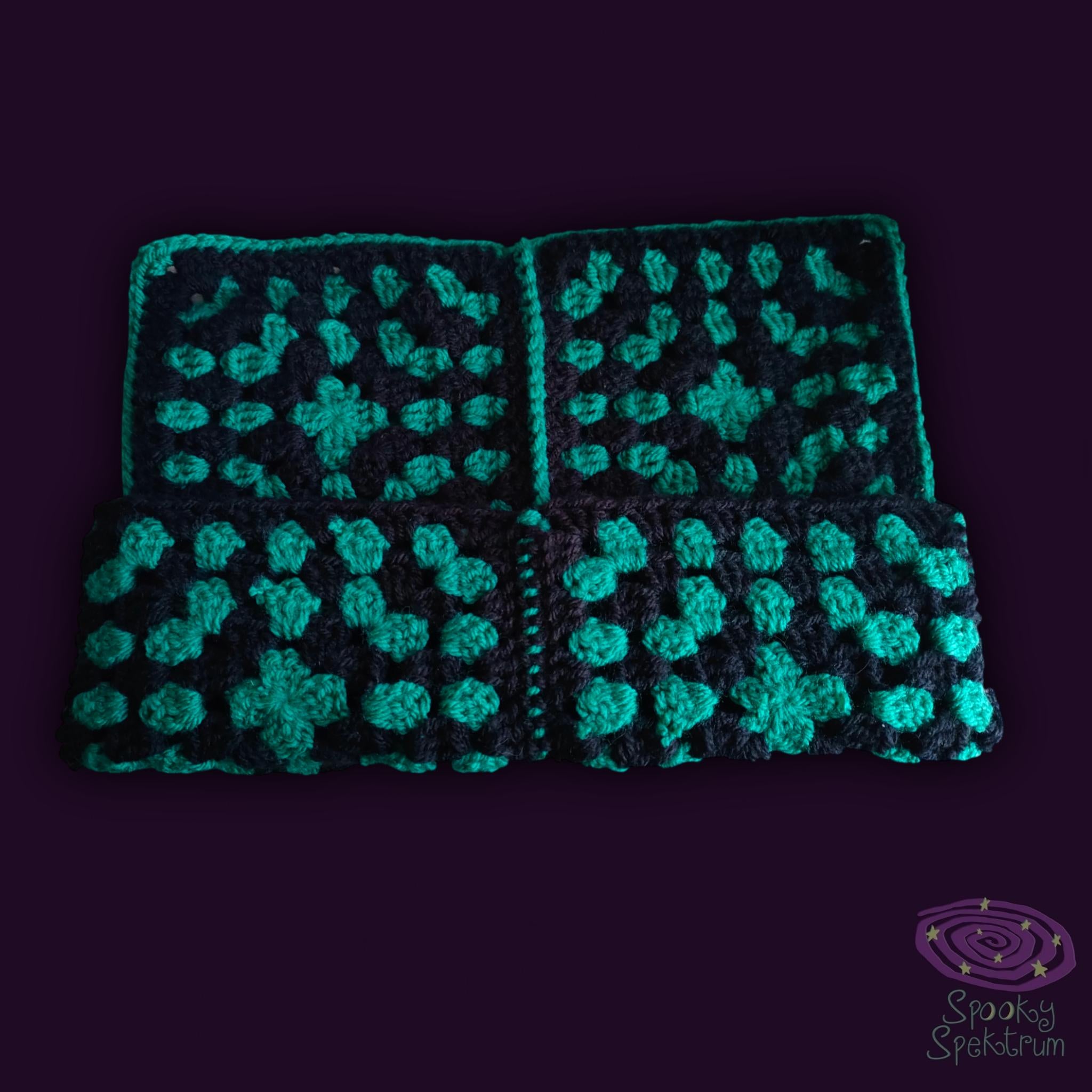 Granny Square Cat Hat - Emerald Green and Black
