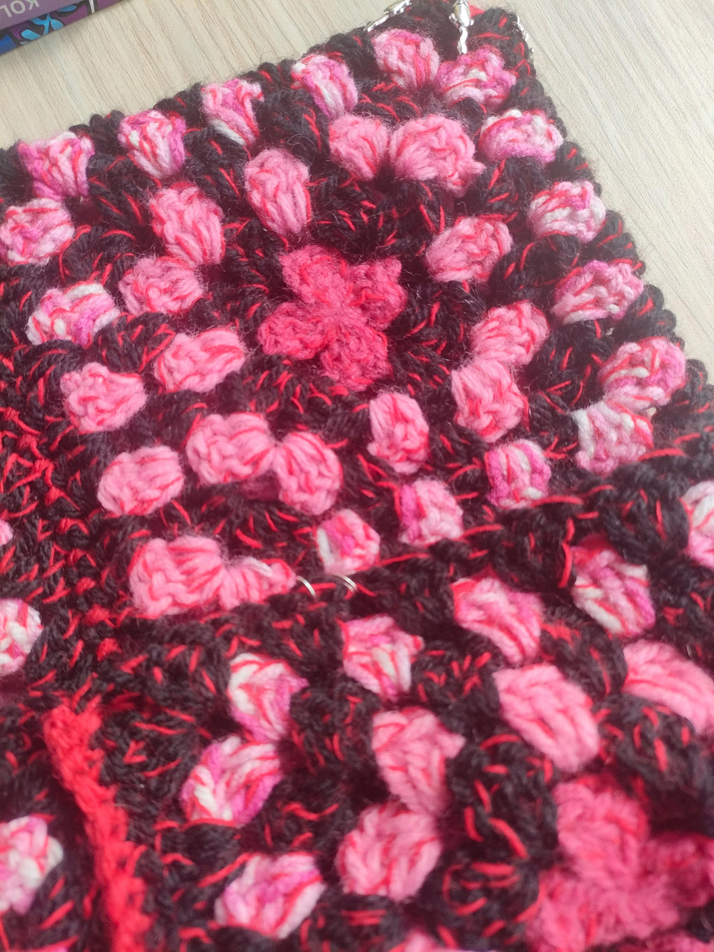 Gutz Granny Square Cat Hat