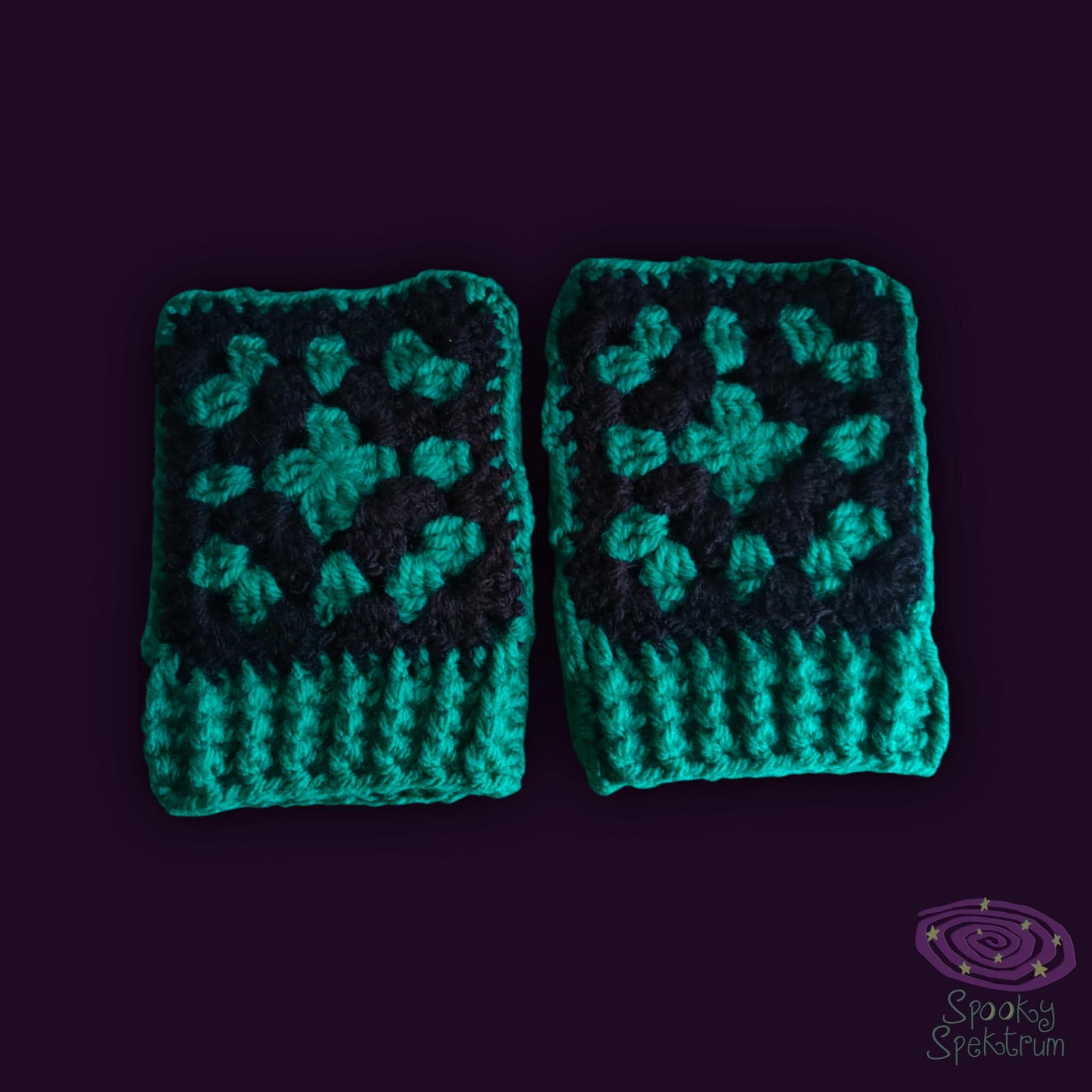 Granny Square Fingerless Gloves - Emerald Green and Black