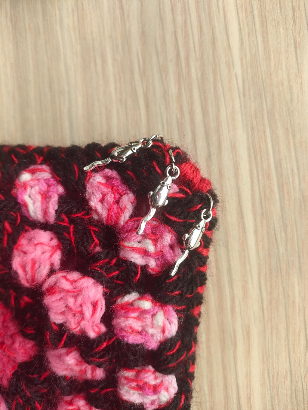 Gutz Granny Square Cat Hat